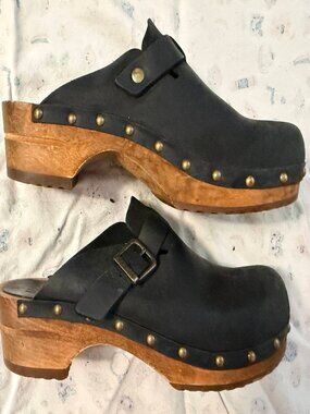 Sanita Kristel Traditional Clogs in Antique Black 38